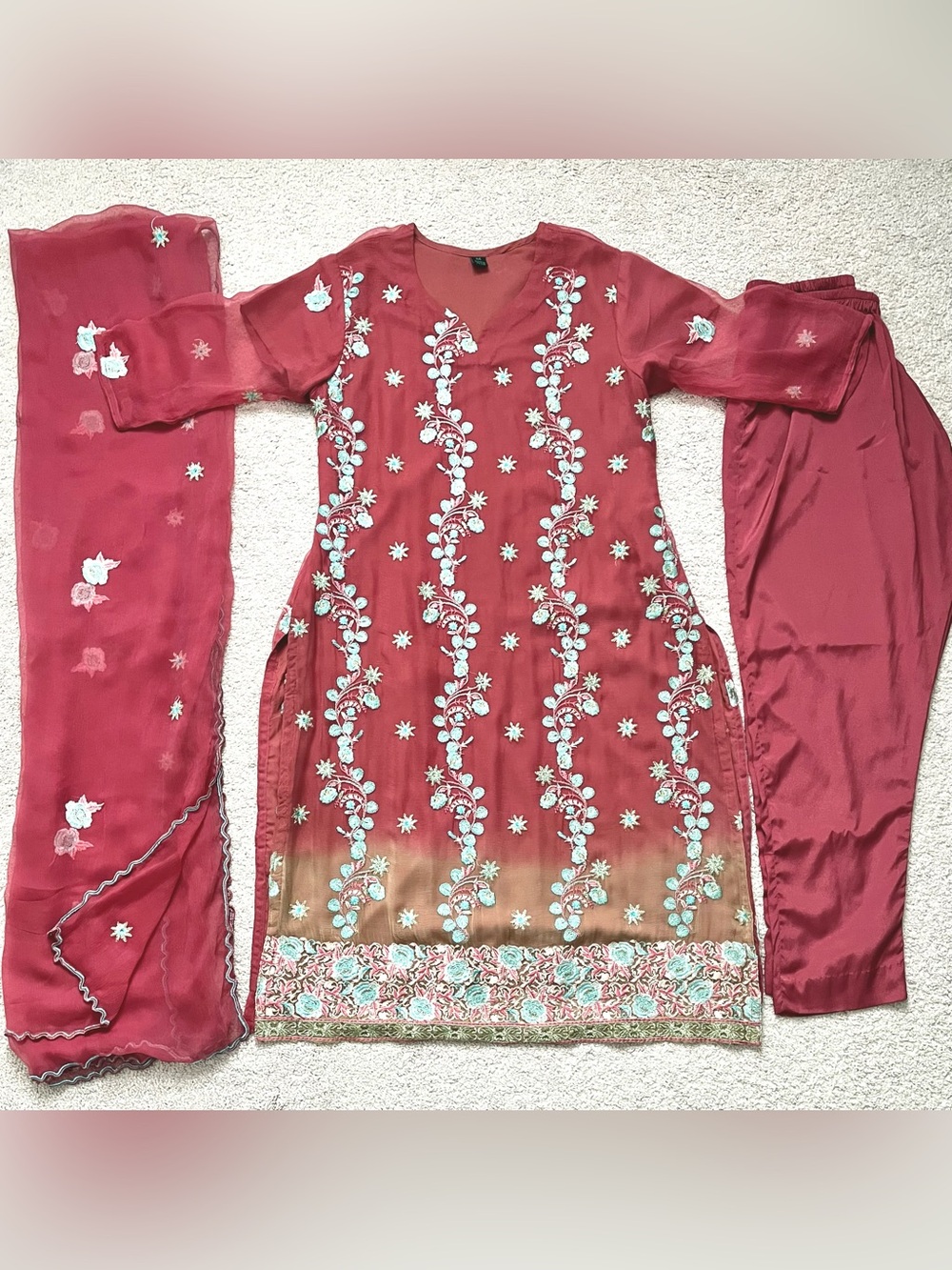 NEW Floral Embroidered Chiffon Shalwar Kameez